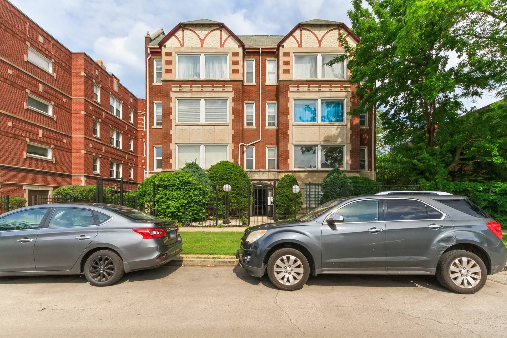 7317-19 S Luella AVE, Chicago, IL 60649