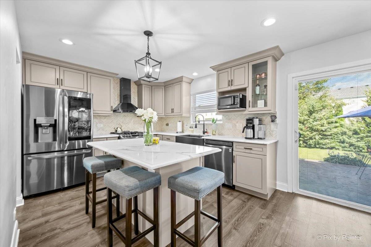 Huntley, IL 60142,11820 Blue Bayou DR