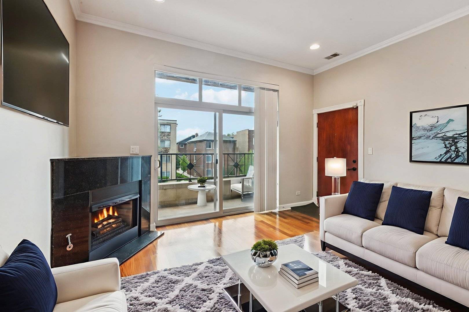 Chicago, IL 60641,4243 N KEYSTONE AVE #2S