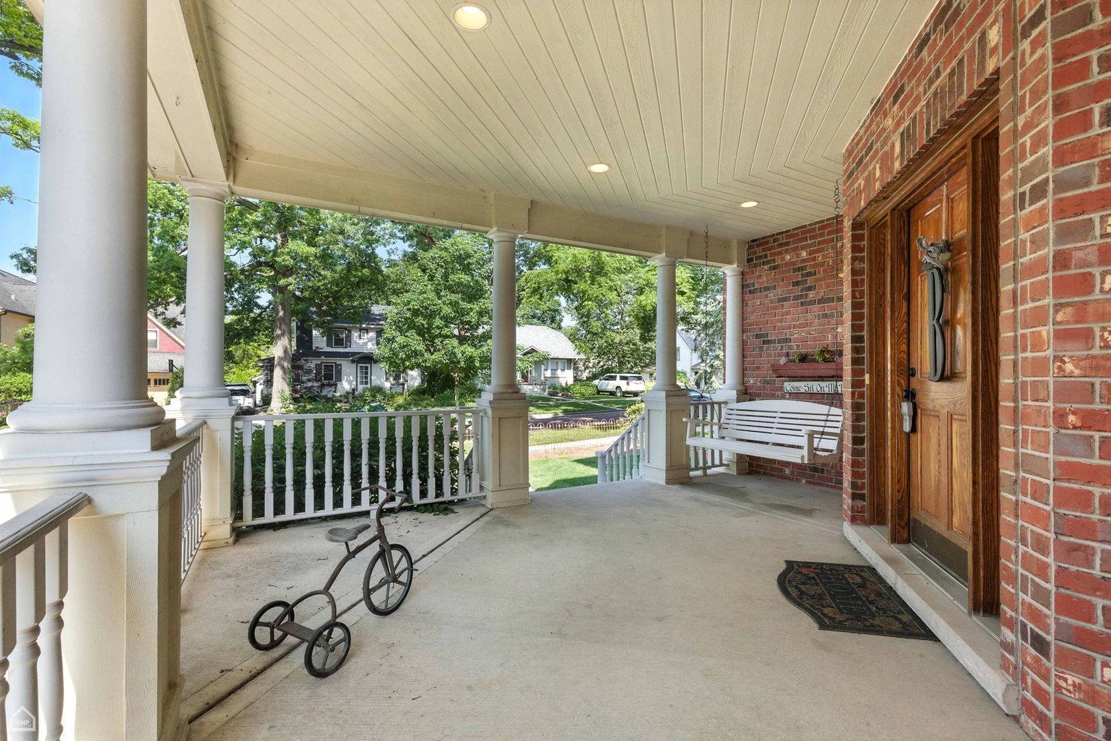 Downers Grove, IL 60515,4829 LINSCOTT AVE