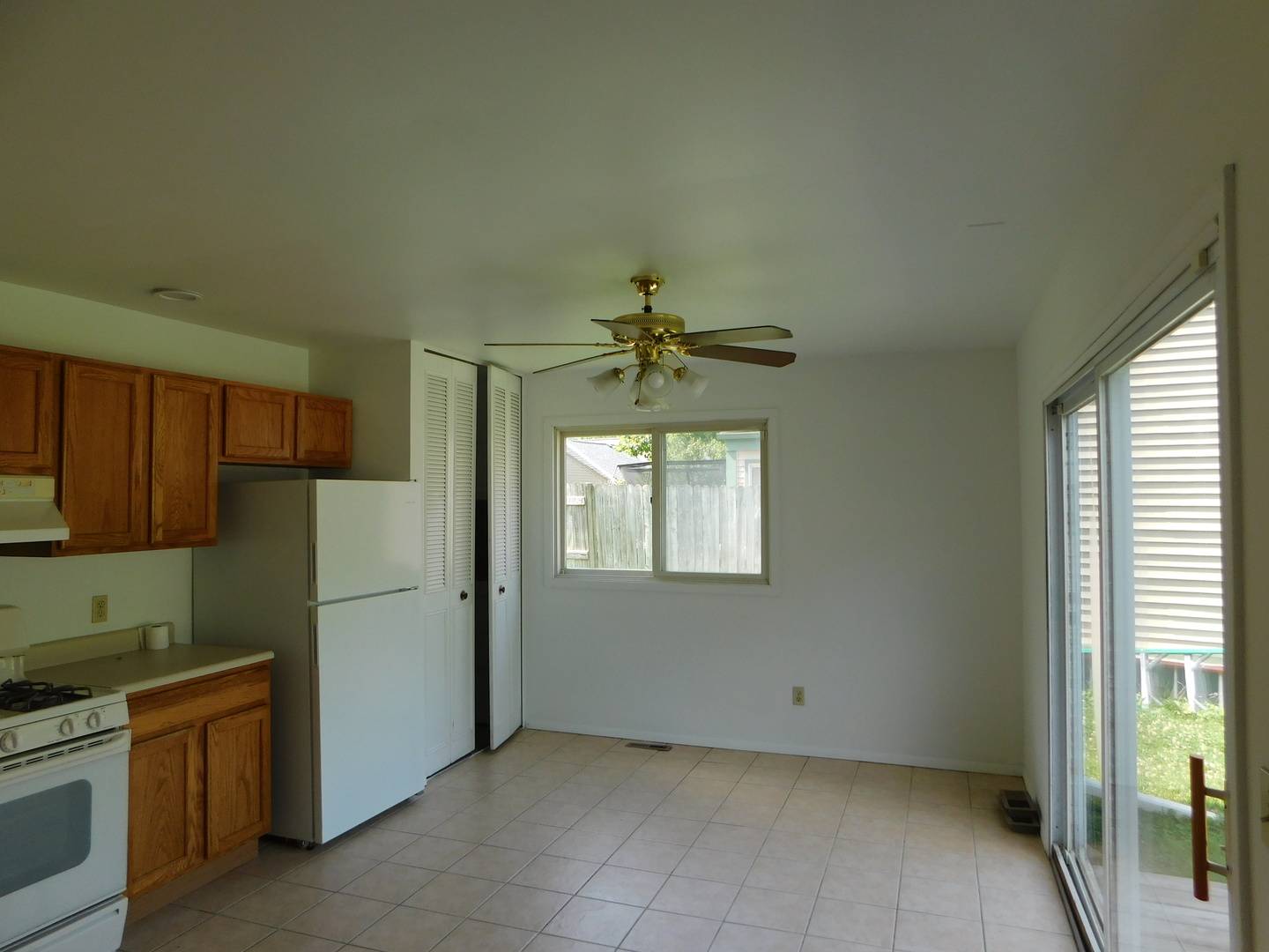 Montgomery, IL 60538,163 Tealwood RD
