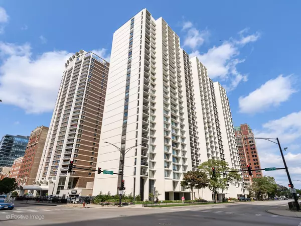 3200 N Lake Shore DR #1805, Chicago, IL 60657