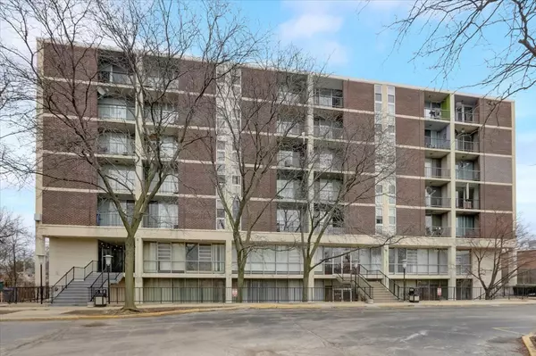 1043 S YORK RD #207, Bensenville, IL 60106