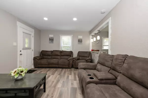 Markham, IL 60428,3737 Rose Manor TER