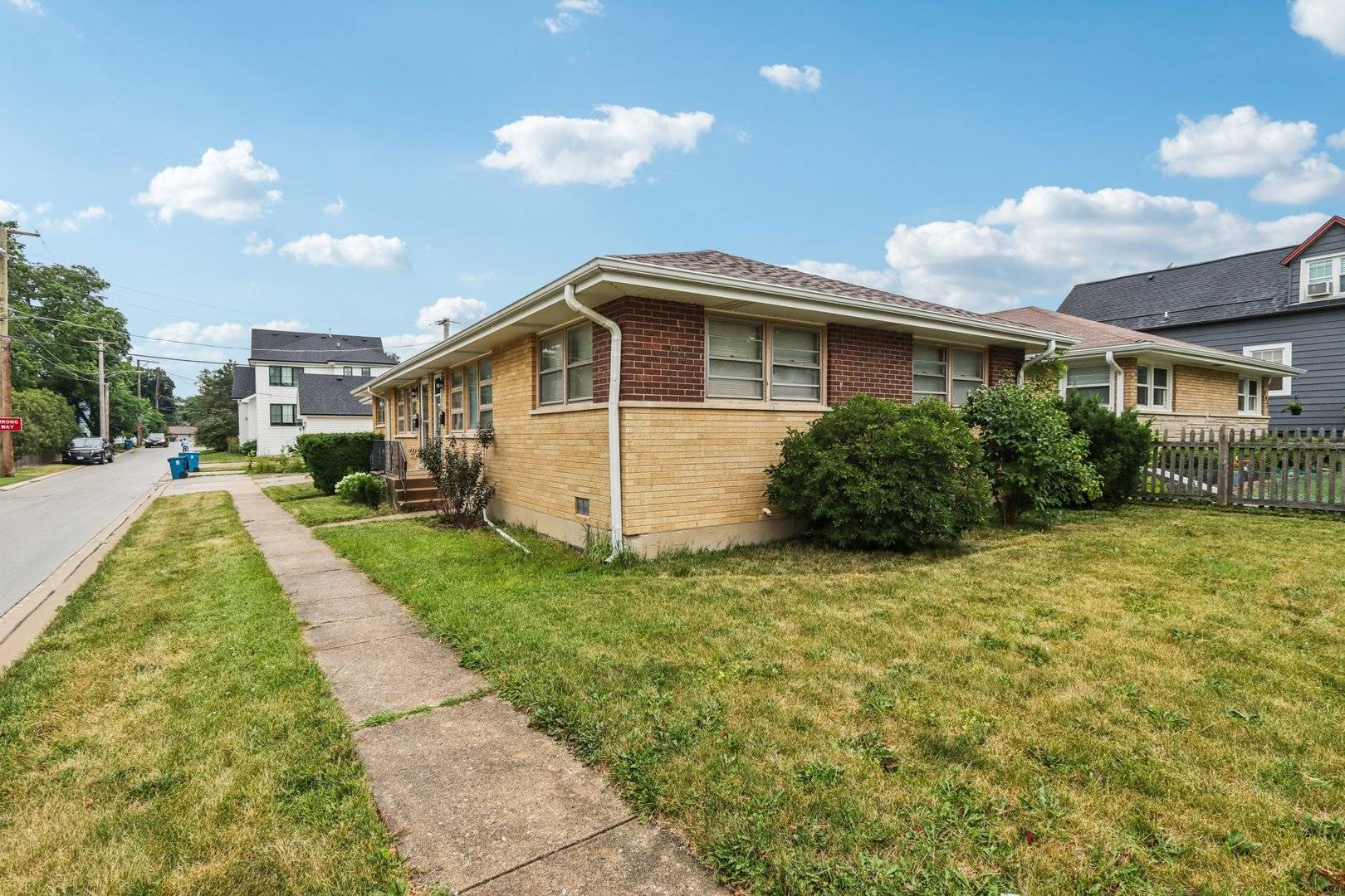 Downers Grove, IL 60515,624 Prairie AVE