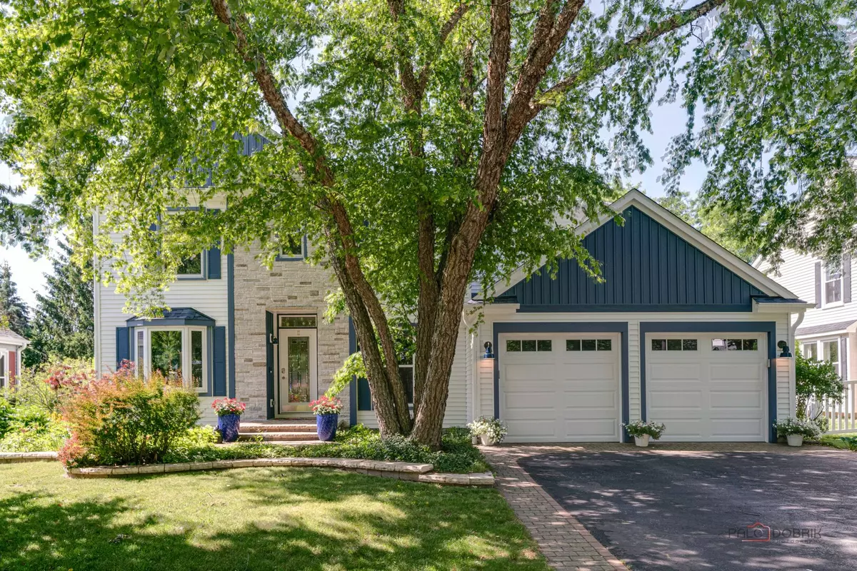 Vernon Hills, IL 60061,43 Southfield DR