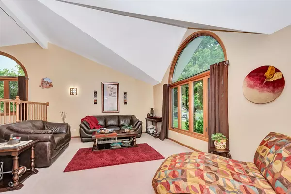 Mokena, IL 60448,18905 Meadowview DR