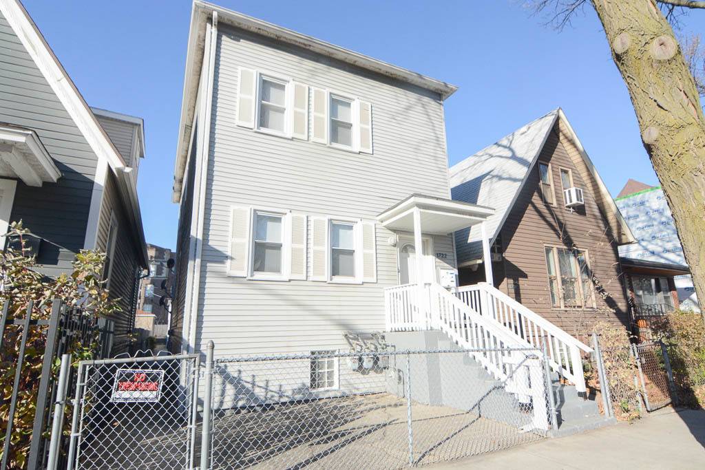 1722 N Kimball AVE #2, Chicago, IL 60647