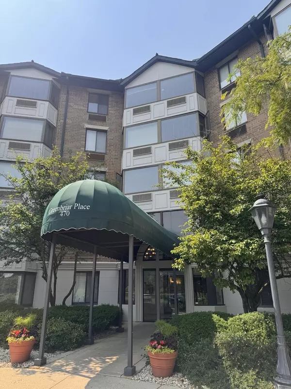 Glen Ellyn, IL 60137,470 Fawell BLVD #411