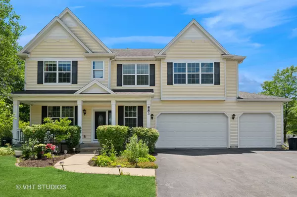 883 W Courtland ST, Mundelein, IL 60060