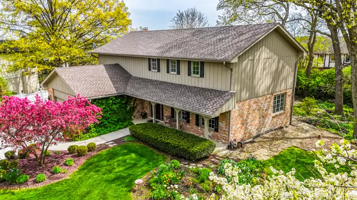 Willow Springs, IL 60480,8229 Nueport DR