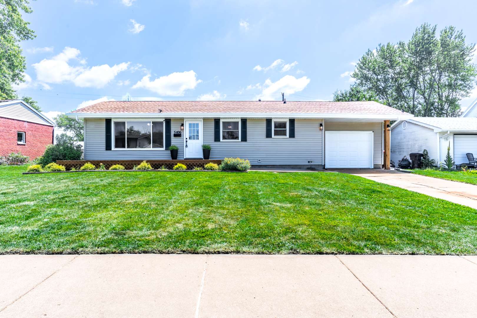 5406 N Arrow DR, Peoria, IL 61614