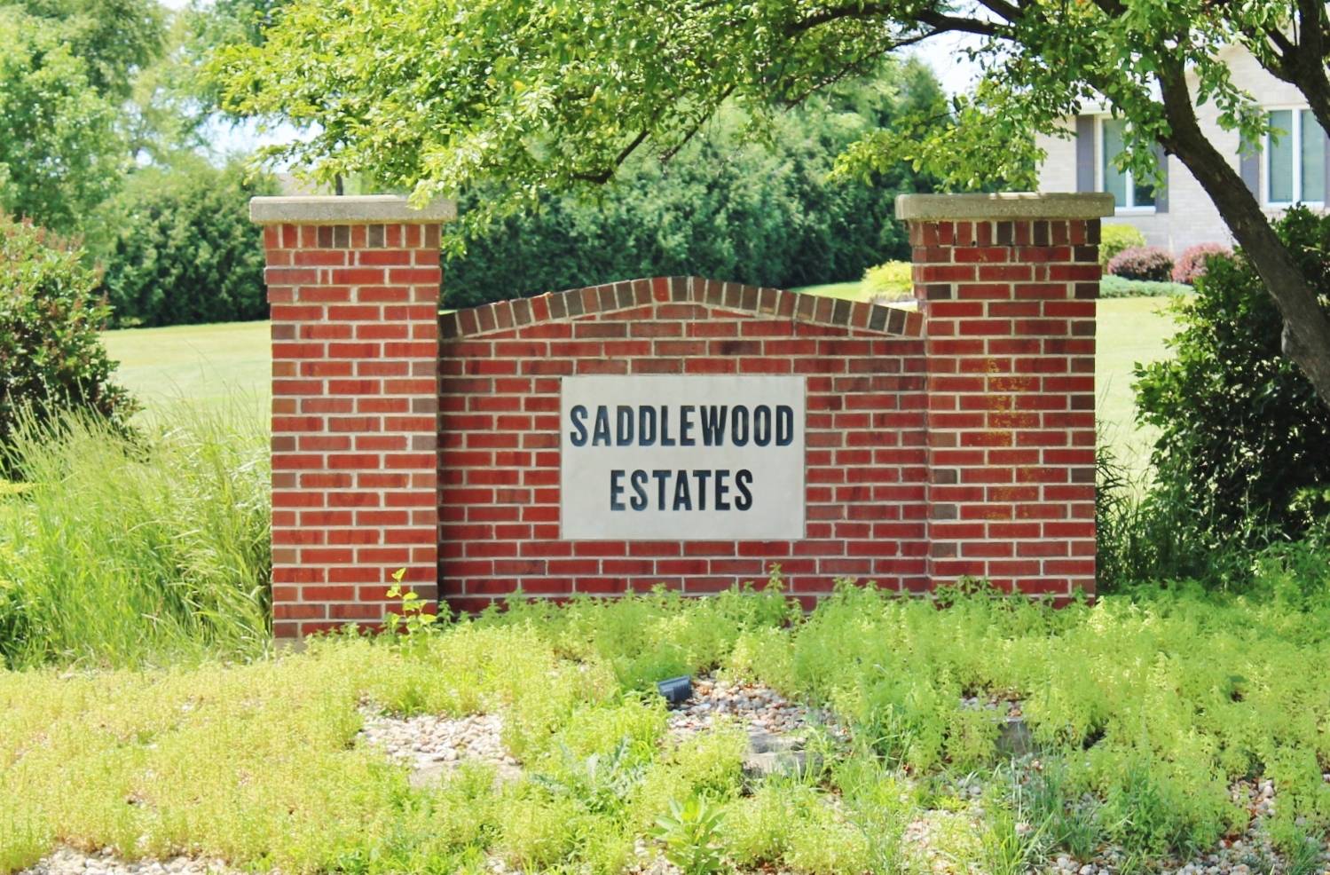 2304 Oakwood LN, Marseilles, IL 61341