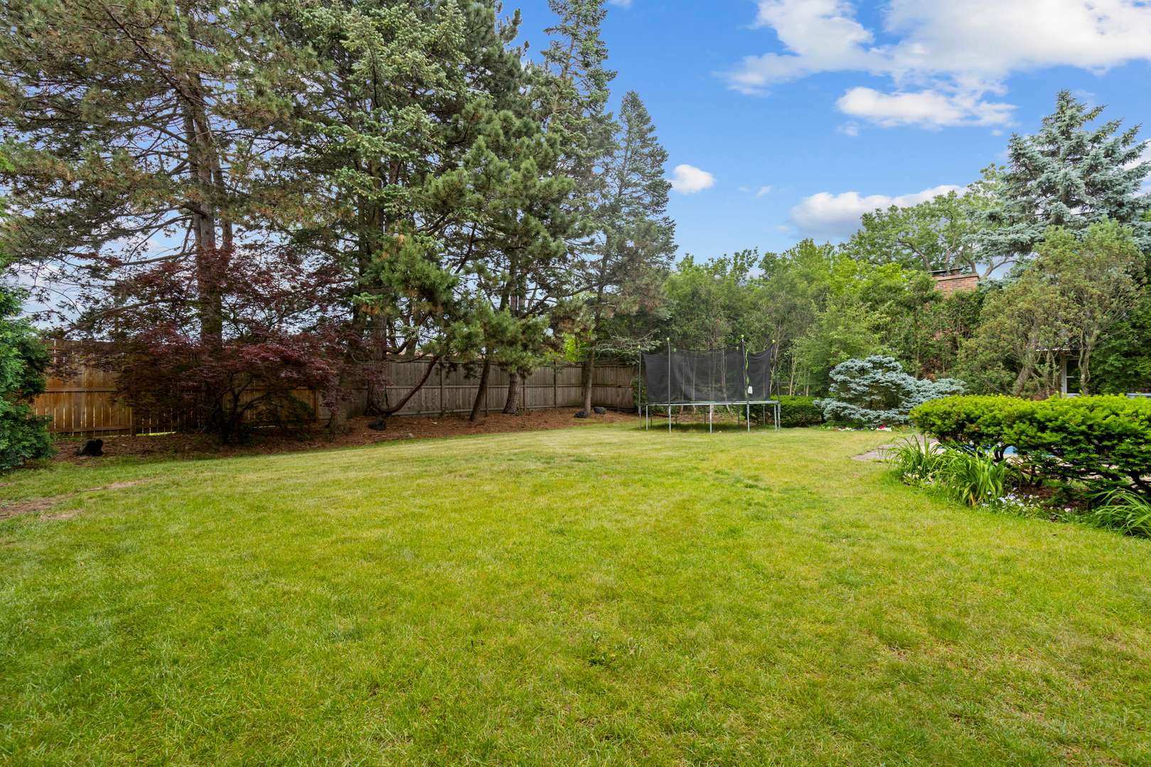 Northbrook, IL 60062,3622 Dauphine AVE