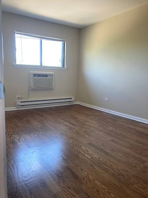 Palatine, IL 60067,442 E OSAGE LN #3A