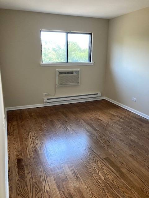 Palatine, IL 60067,442 E OSAGE LN #3A