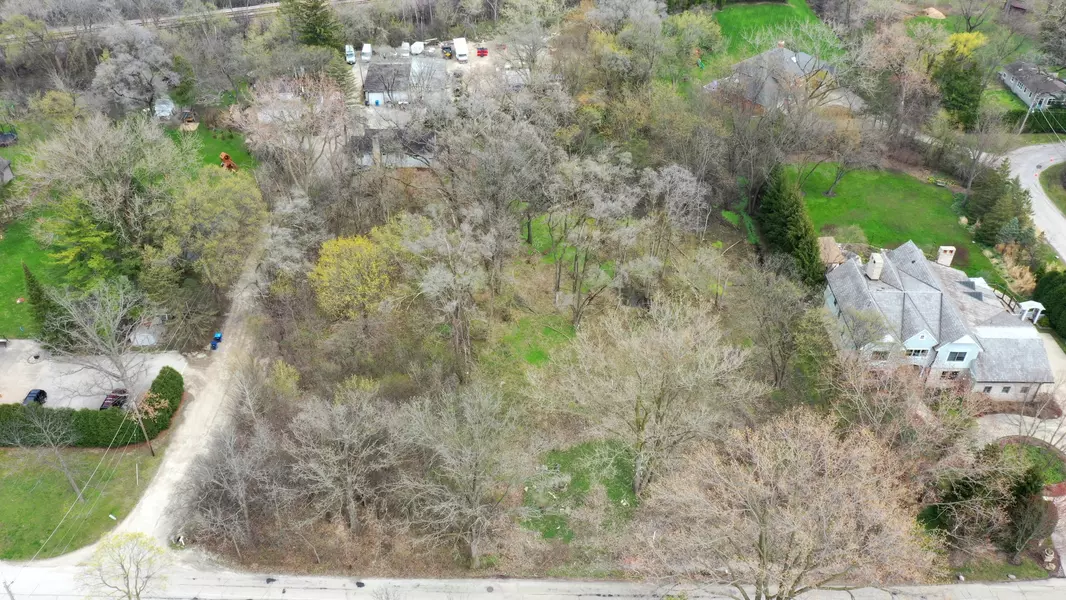 0 Highmoor RD, Highland Park, IL 60035