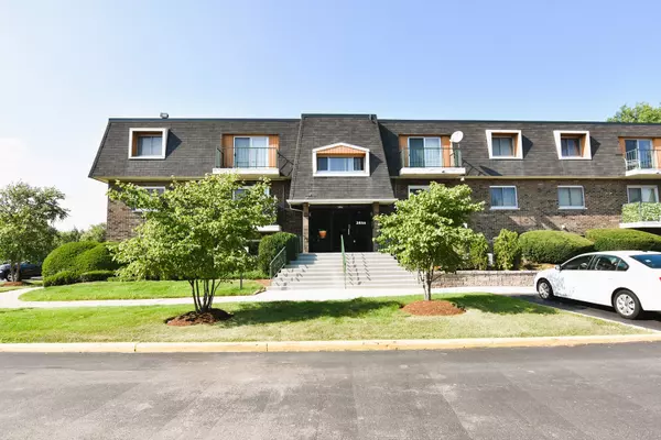 3856 S Parkway DR #1E,  Northbrook,  IL 60062