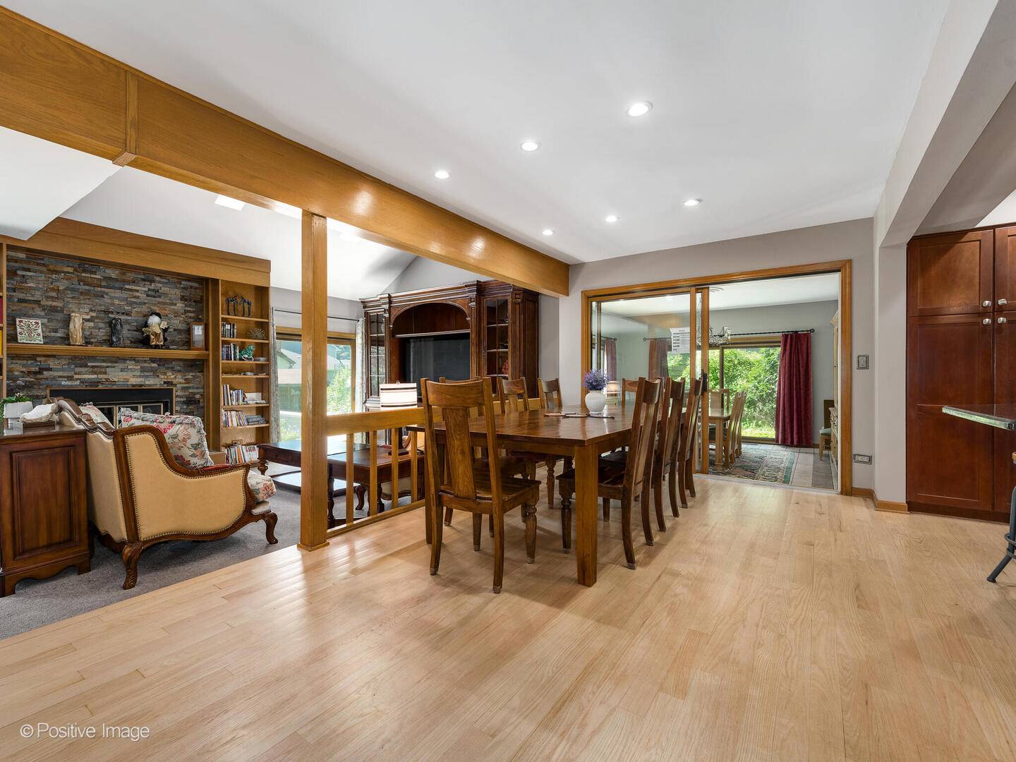 Naperville, IL 60540,1412 Ambleside CIR