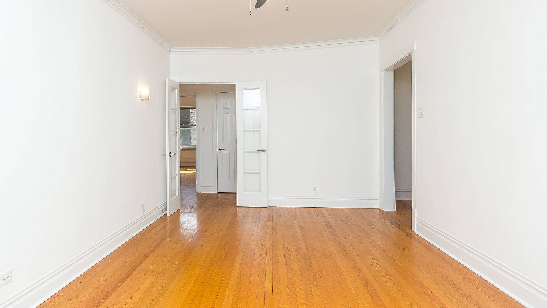 Oak Park, IL 60302,607 Washington BLVD #3N
