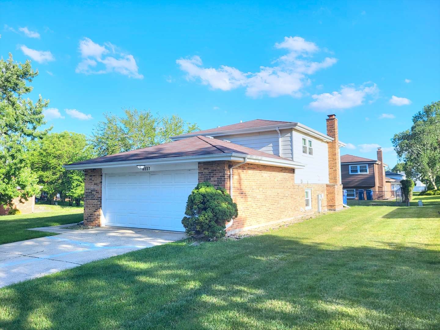 Matteson, IL 60443,6037 Spring LN