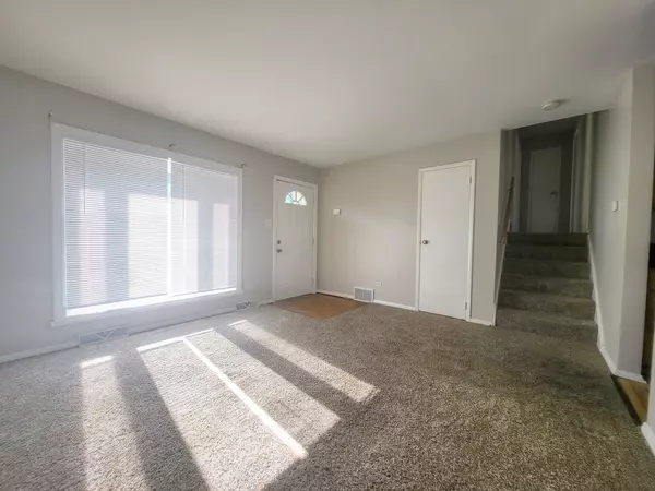 Glenwood, IL 60425,127 N Cedar LN