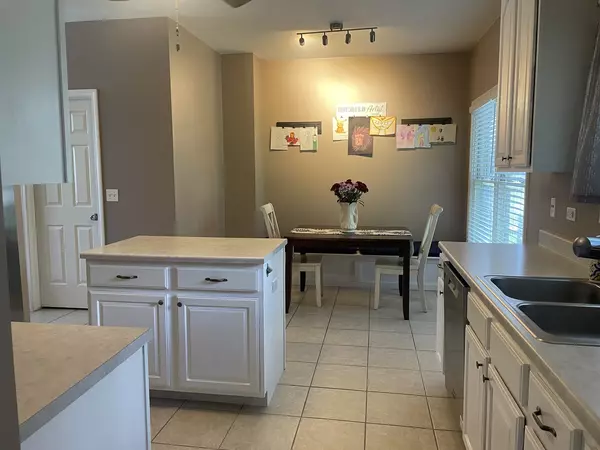 Lakewood, IL 60014,9163 Falcon Greens DR