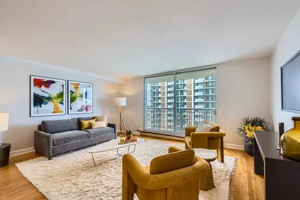 Chicago, IL 60660,6007 N Sheridan RD #36F