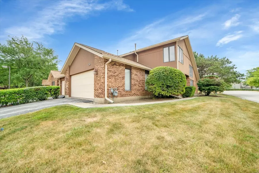 3118 Elaine CT, Flossmoor, IL 60422