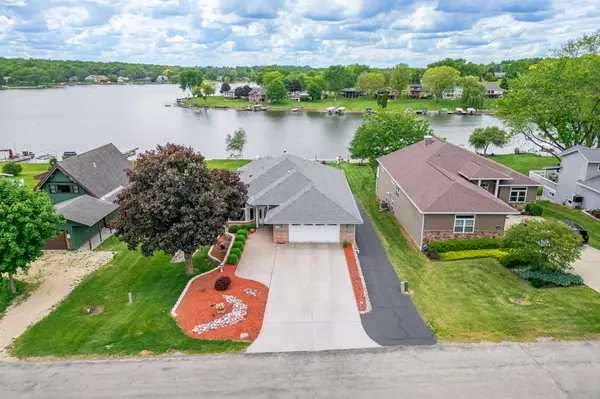 Lake Summerset, IL 61019,1422 Pier DR