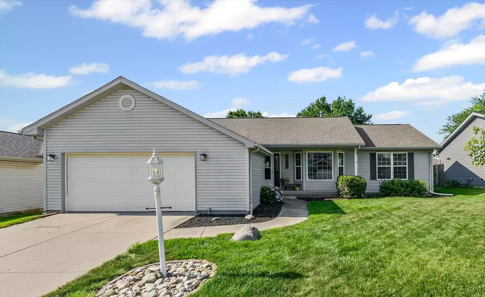 1811 Autumn Ridge DR, Urbana, IL 61802