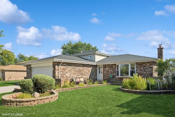 8437 167th ST, Tinley Park, IL 60487