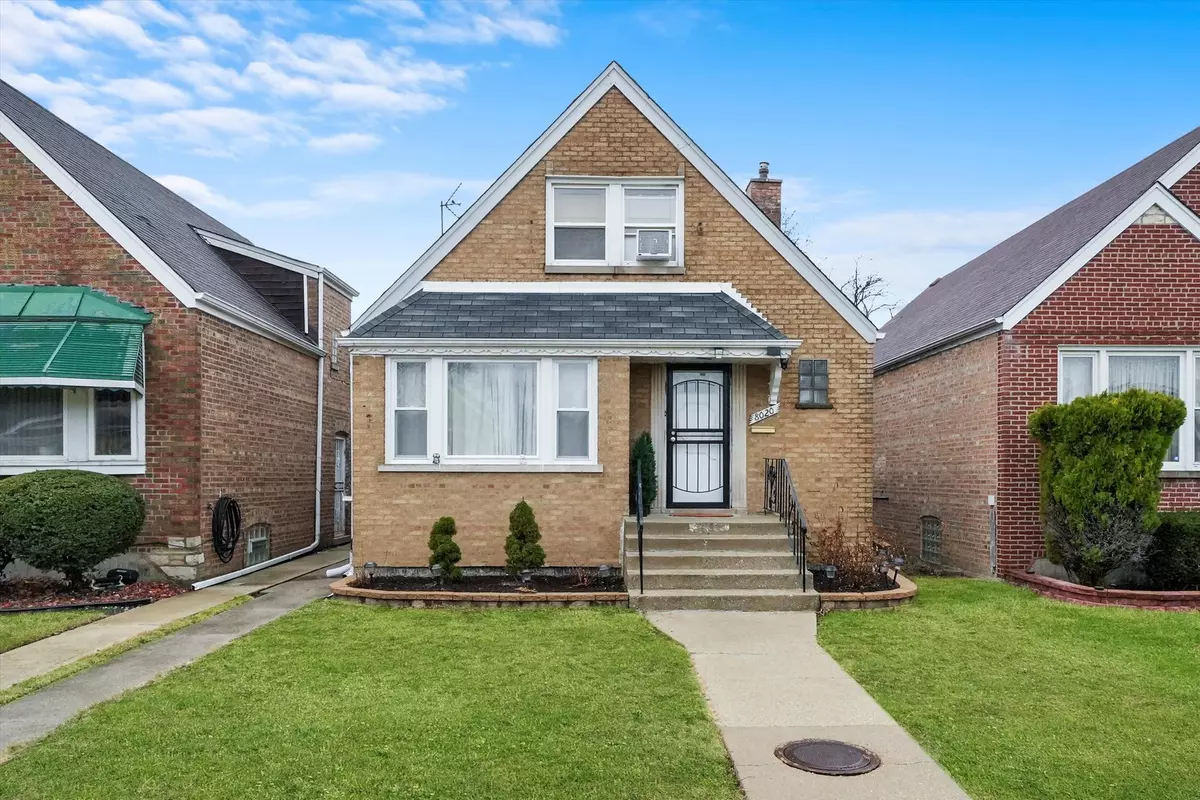 Chicago, IL 60652,8020 S Mozart ST