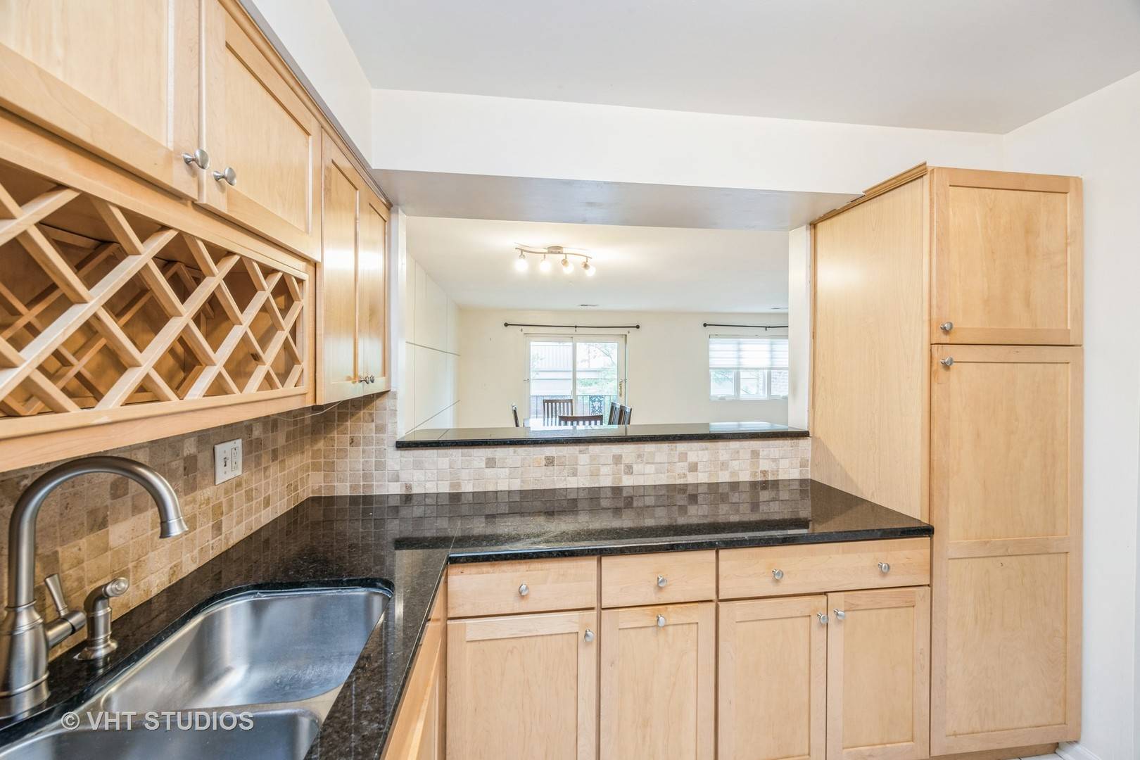 River Forest, IL 60305,414 Clinton PL #302