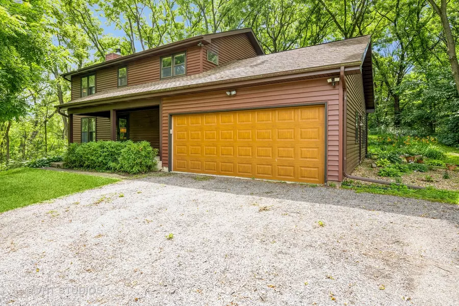 1111 N Ridge RD, Mchenry, IL 60050