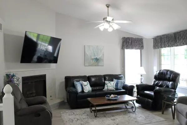 Rockford, IL 61108,7937 Ingram RD