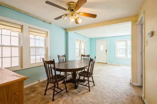 Harwood Heights, IL 60706,6450 W Montrose AVE