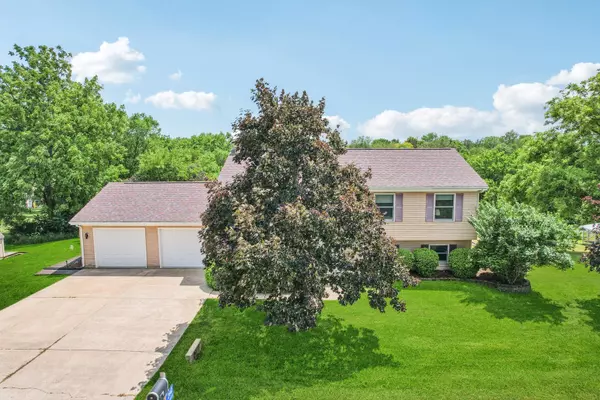 Sheridan, IL 60551,2642 N 3739th RD
