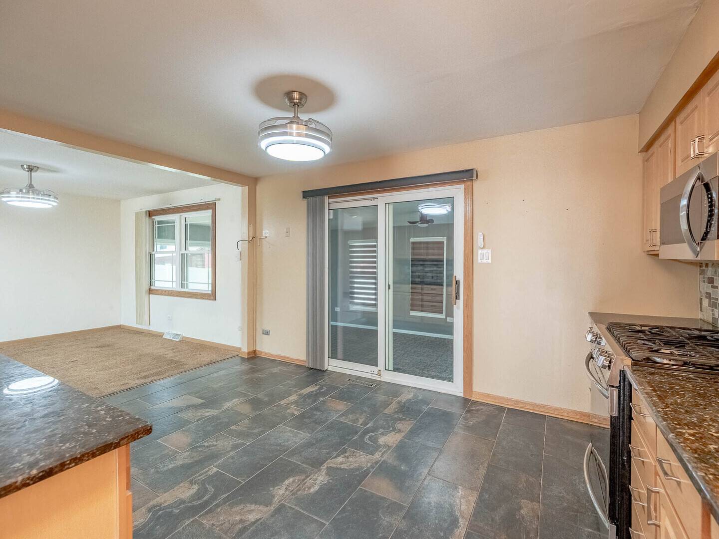 Glenwood, IL 60425,824 E 193rd PL