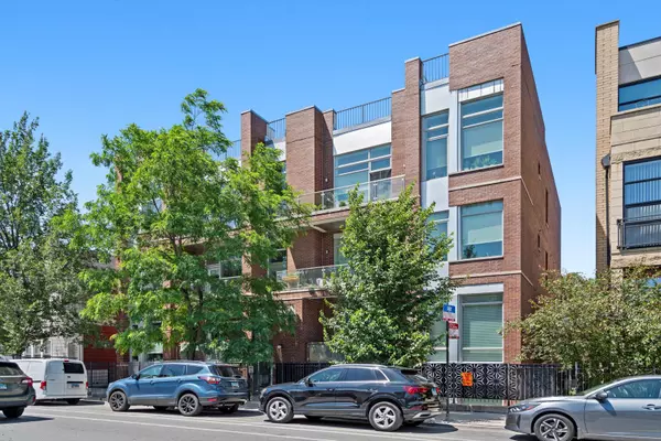 2140 W Armitage AVE #3W, Chicago, IL 60647