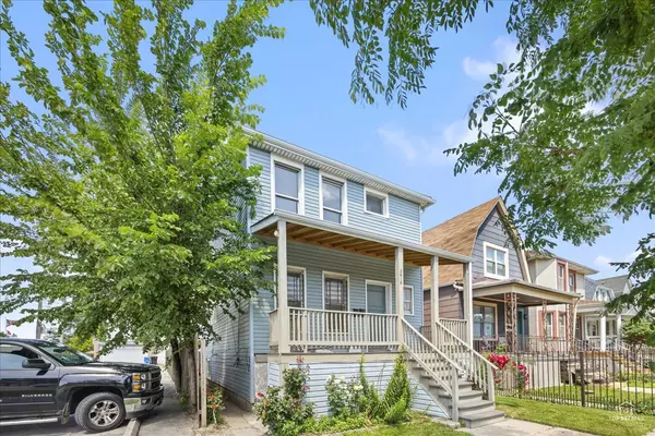 3616 N Kedzie AVE #2, Chicago, IL 60618