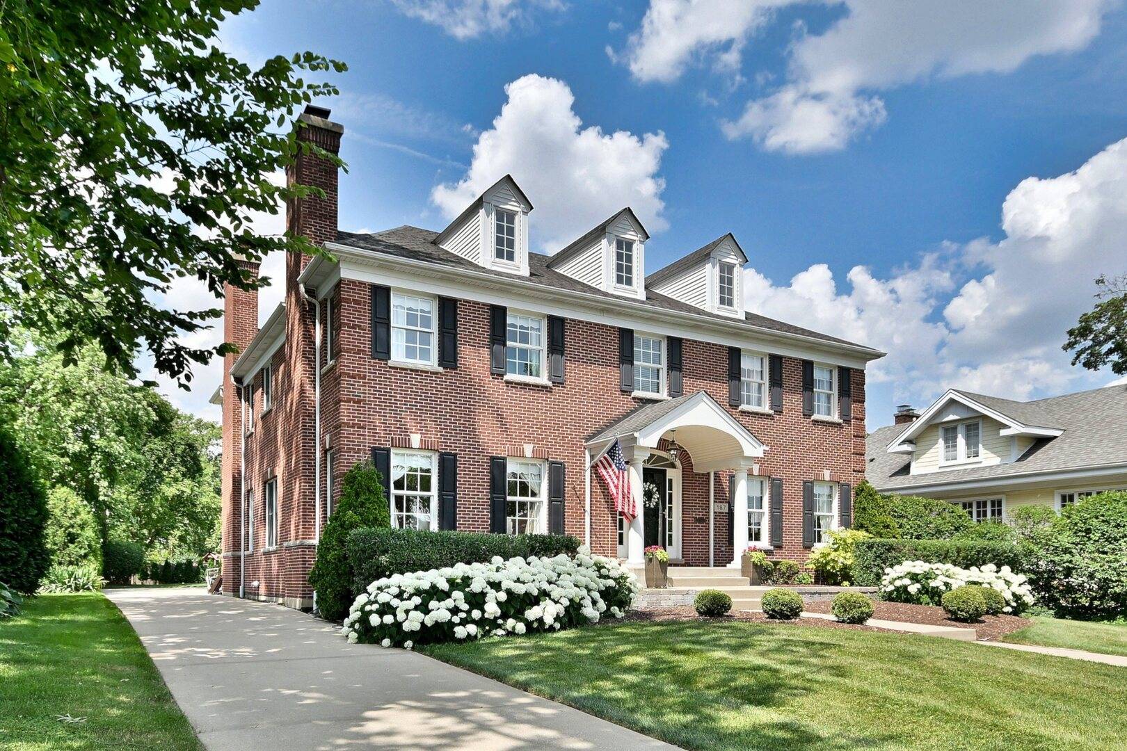 Elmhurst, IL 60126,187 E Orchard ST