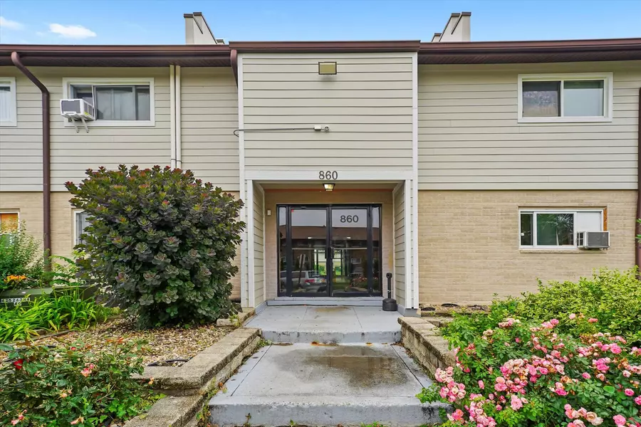 860 E OLD WILLOW RD #228, Prospect Heights, IL 60070