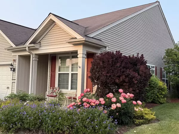 Huntley, IL 60142,13044 Redstone DR