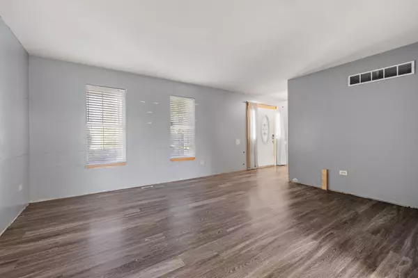 Plainfield, IL 60586,5207 Ashwood DR