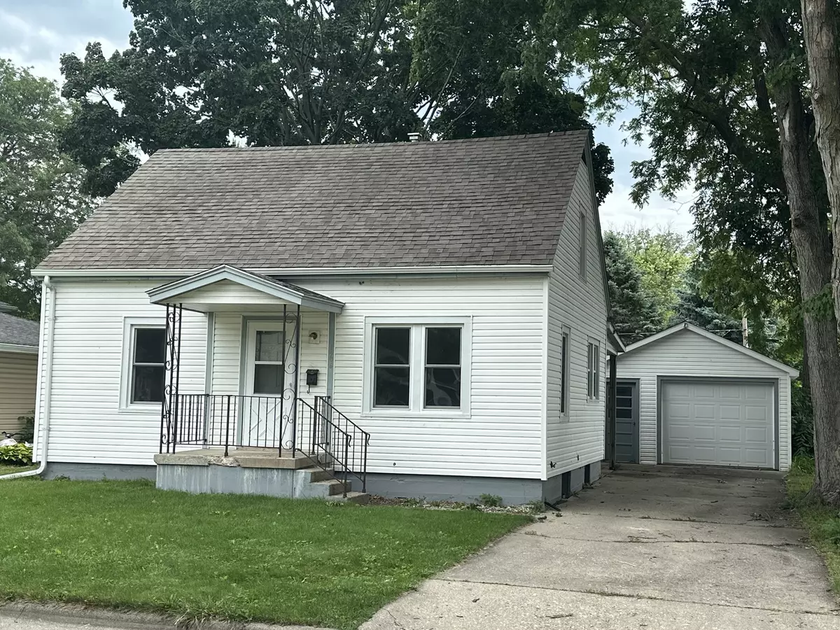 Sterling, IL 61081,1506 17th AVE