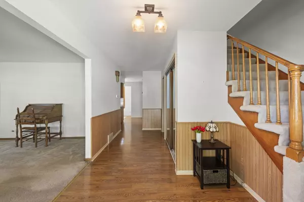 Darien, IL 60561,7011 Sierra CT