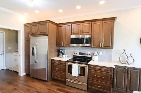 Quincy, IL 62305,631 Meadowlark