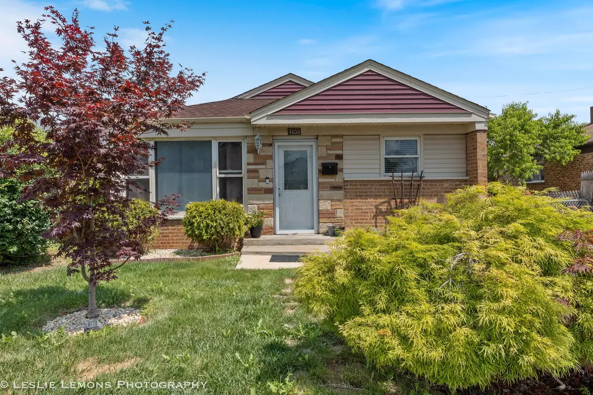 Chicago, IL 60652,4658 W 83rd PL