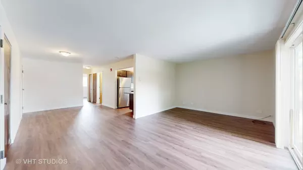 Warrenville, IL 60555,29W542 Country Ridge DR #C